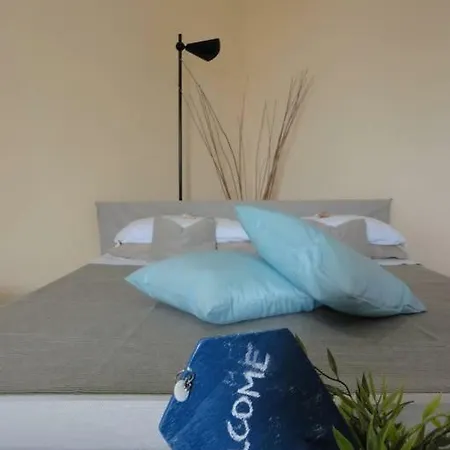 Double En-suite In 5 Mins Walk To Beach 民宿 Lido di Noto
