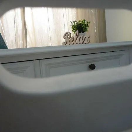 Double En-suite In 5 Mins Walk To Beach 홈스테이 *