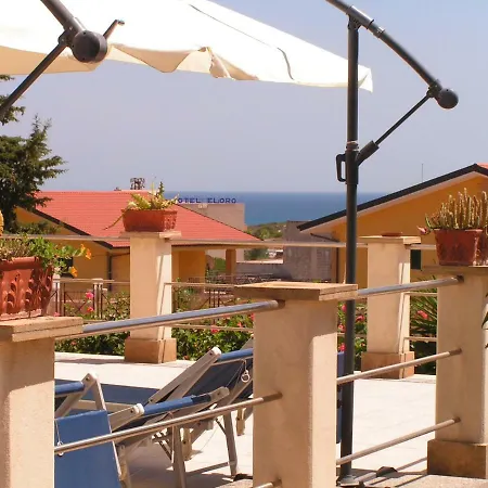 Double En-suite In 5 Mins Walk To Beach 홈스테이 *